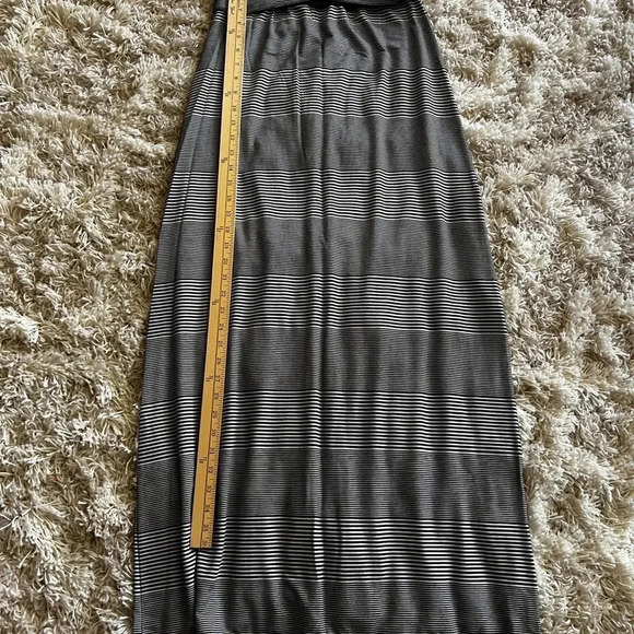 Max Studio maxi skirt - Picture 4 of 6